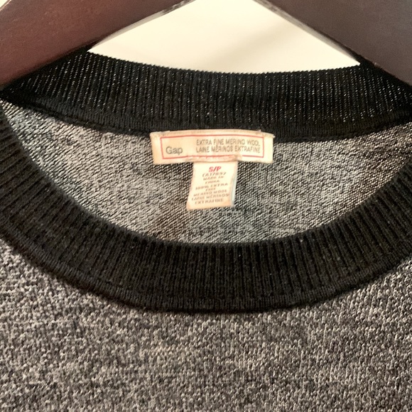 Crew neck sweater from the Gap - Picture 3 of 3